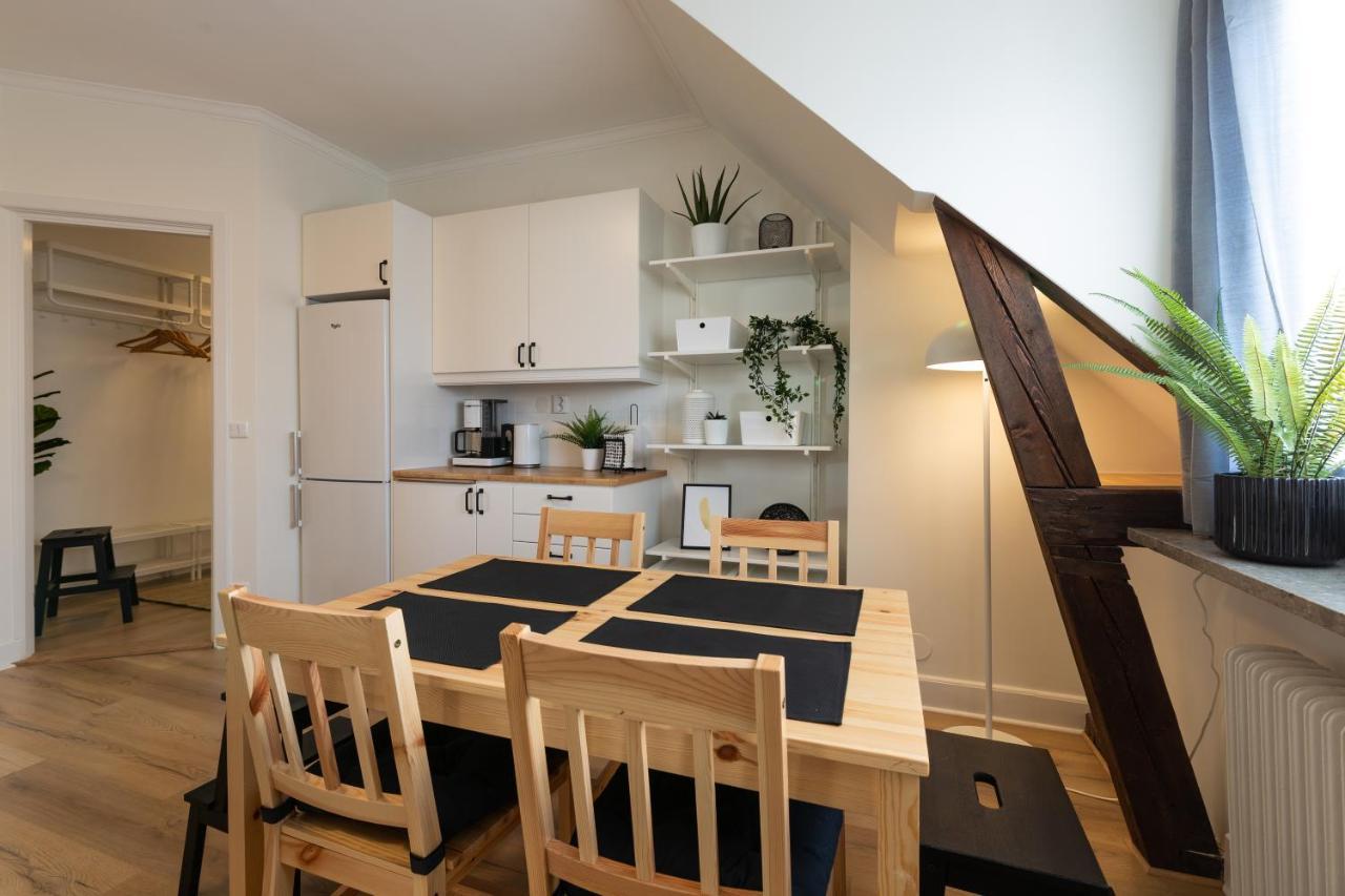Alyhr Apartments VBY エクステリア 写真